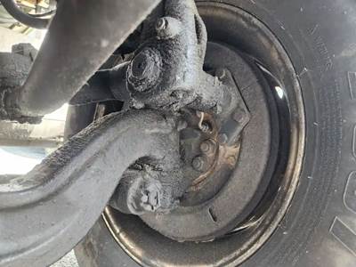 International 7500 Left Spindle