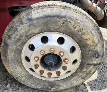 International 9200i Right Spindle