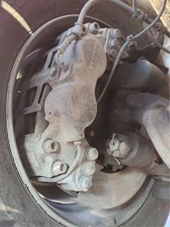 International CV515 Right Spindle