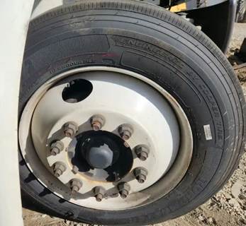 International DuraStar 4300 Right Spindle