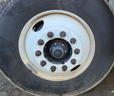 International DuraStar 4300 Left Spindle