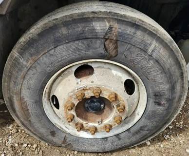 International DuraStar 4300 Right Spindle