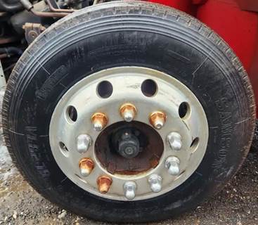 International DuraStar 4300 Left Spindle