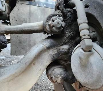 International F-1924; F-1954 Left Spindle