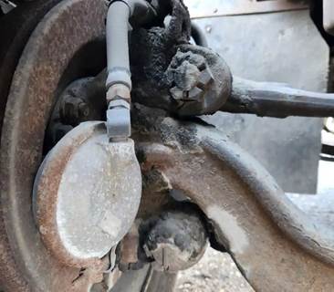 International F-1924; F-1954 Right Spindle