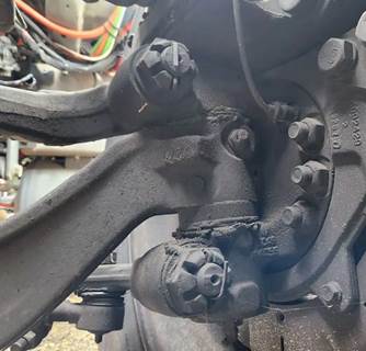 International LT Left Spindle