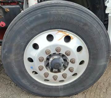 International LT625 Left Spindle