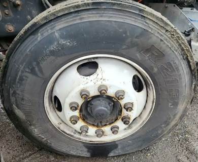 International LT625 Left Spindle