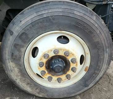 International LT625 Right Spindle