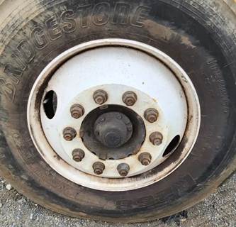 International LT625 Left Spindle