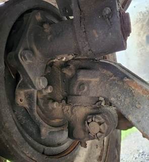 International MV607 Right Spindle