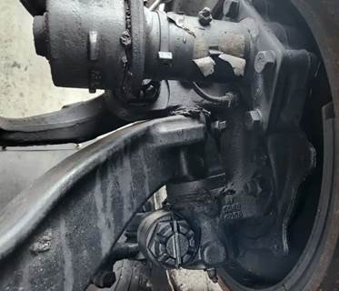 International MV607 Left Spindle