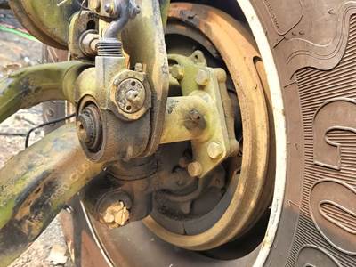 International MV607 Left Spindle