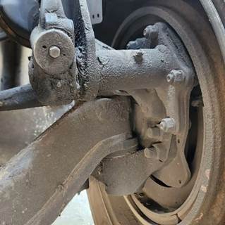 International ProStar Left Spindle