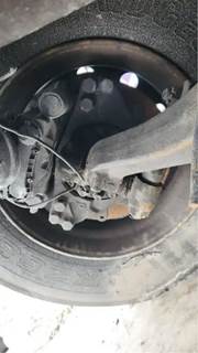 International RH613 Right Spindle