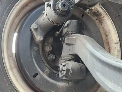 International RH613 Right Spindle