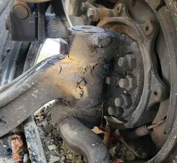 International RH613 Right Spindle