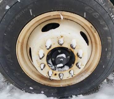 International TerraStar Right Spindle