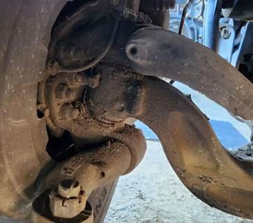 International TerraStar Left Spindle