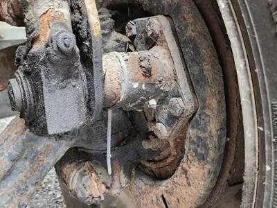 International TranStar 8600 Left Spindle