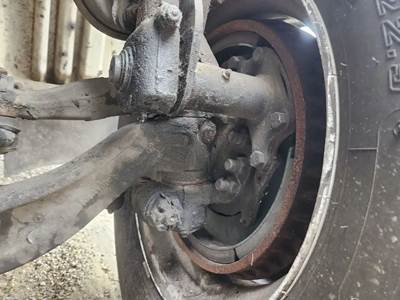 International TranStar 8600 Left Spindle