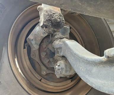 International WorkStar 7600 Right Spindle