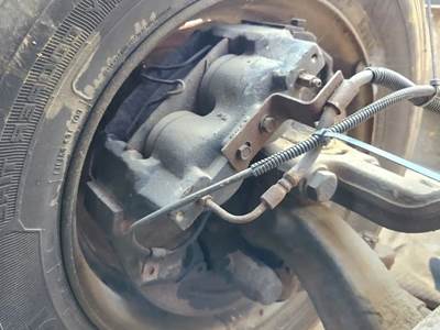 Isuzu FSR Right Spindle