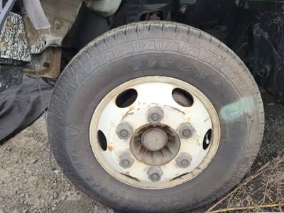 Isuzu NPR Left Spindle