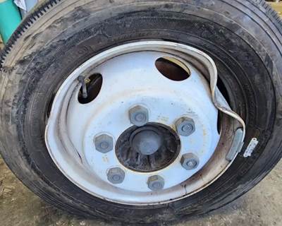 Isuzu NPR HD Right Spindle for a 2019 Isuzu NPR-HD