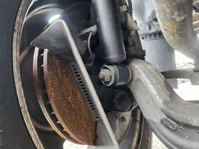 Isuzu NPR HD Right Spindle for a 2019 Isuzu NPR-HD