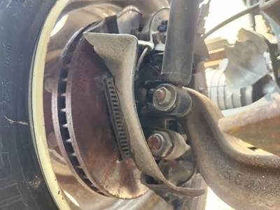 Isuzu NRR Right Spindle