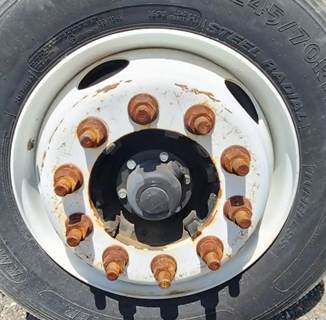 Kenworth K370 Right Spindle