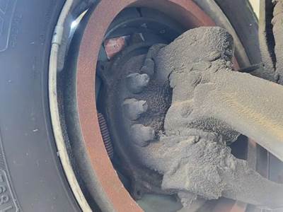 Kenworth K370 Right Spindle