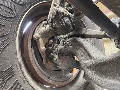 Kenworth T300 Right Spindle