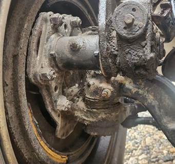 Kenworth T300 Right Spindle