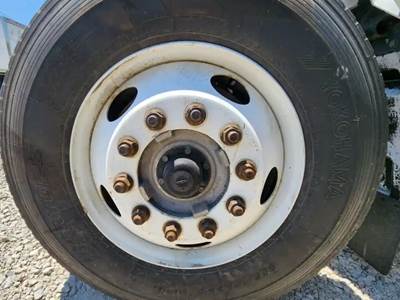 Kenworth T370 Right Spindle