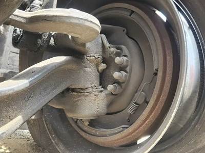 Kenworth T370 Left Spindle