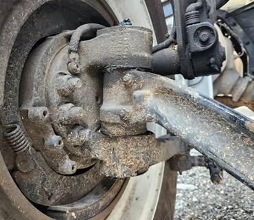 Kenworth T480 Right Spindle