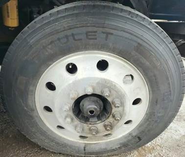 Kenworth T600 Right Spindle