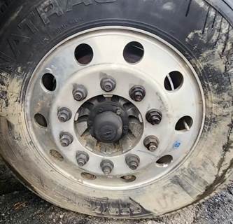 Kenworth T680 Right Spindle