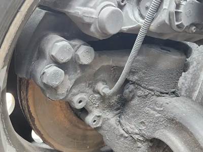 Kenworth T680 Right Spindle