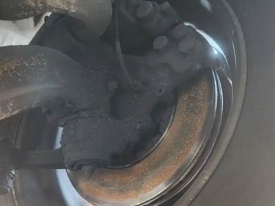 Kenworth T680 Left Spindle