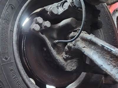 Kenworth T680 Right Spindle