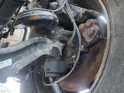 Kenworth T680 Left Spindle