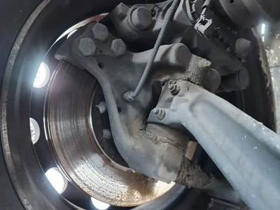 Kenworth T680 Right Spindle