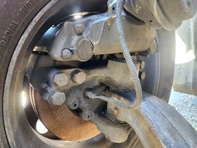 Kenworth T680 Right Spindle