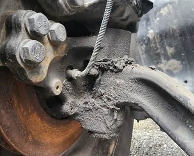 Kenworth T680 Right Spindle
