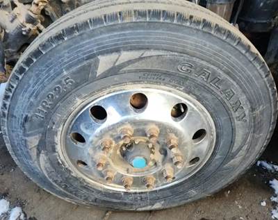 Kenworth T800 Left Spindle