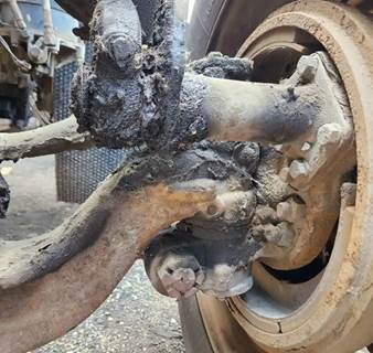 Kenworth T800 Left Spindle