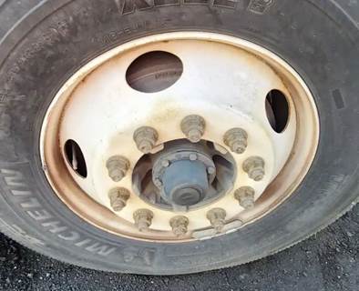 Kenworth T880 Right Spindle